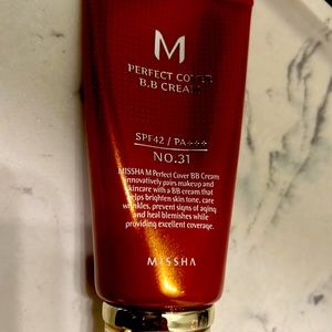 BB cream - Shade “31” Medium skin tone